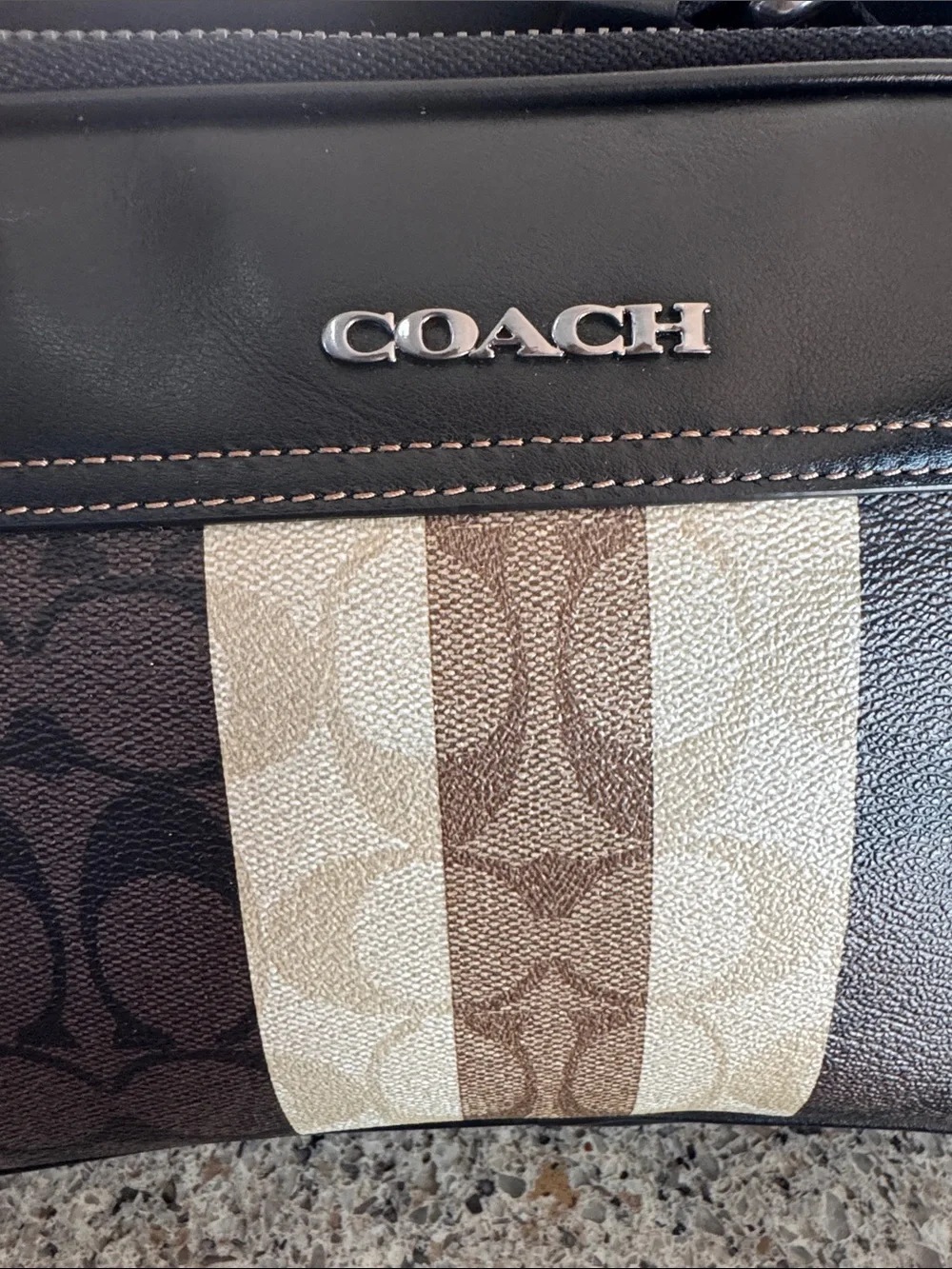 😎Coach C9965 😎Men's Signature Stripe Messenger Bag in Brown and Cream like new😎